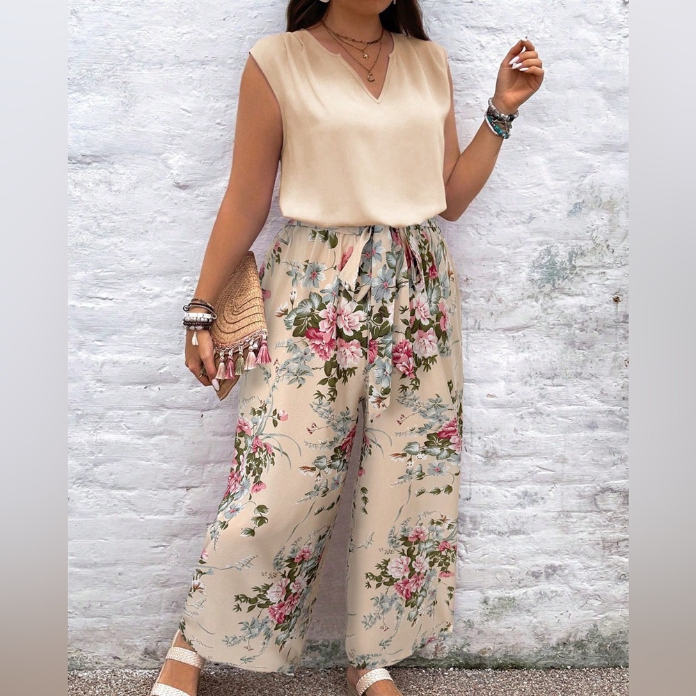 Boho Two-Pieces Set: Solid V-Neck Blouse & Floral Print Pant